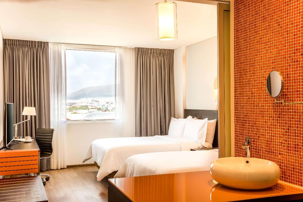 Fiesta Inn Tuxtla Fashion Mall