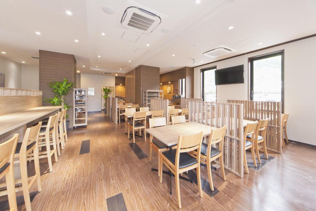 Hotel Route-Inn Saiki Ekimae