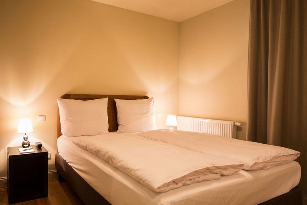 Mondrian Suites Hotel Berlin Checkpoint Charlie