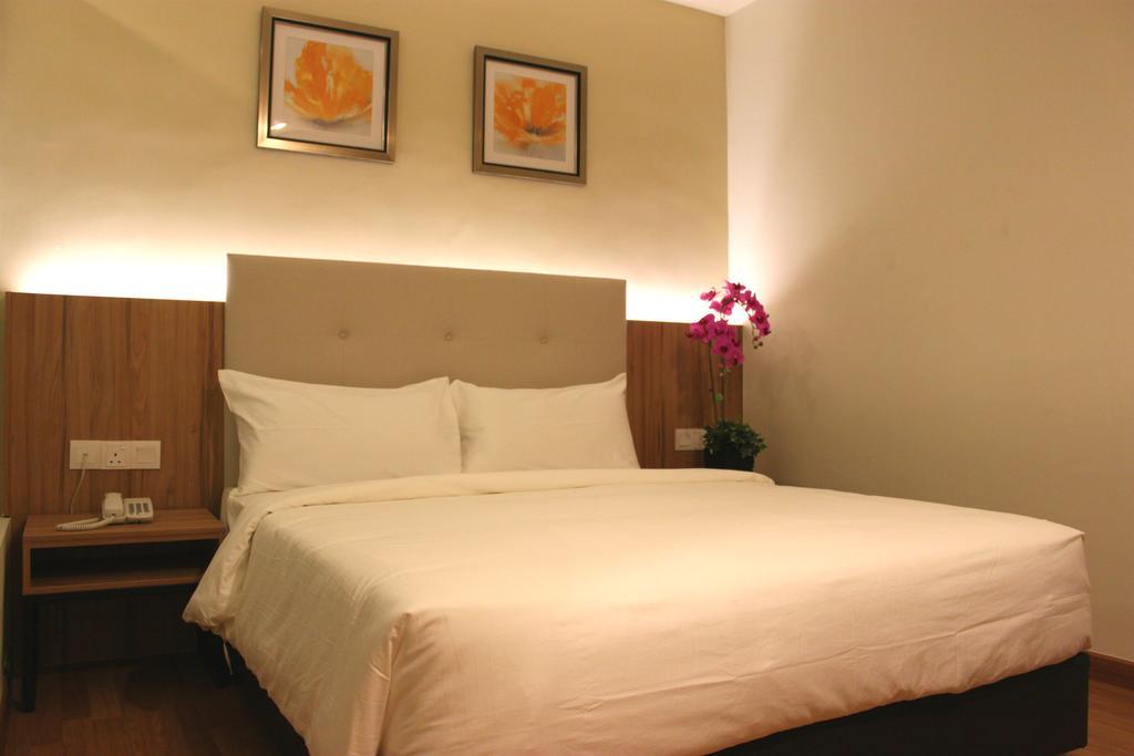 Big M Hotel