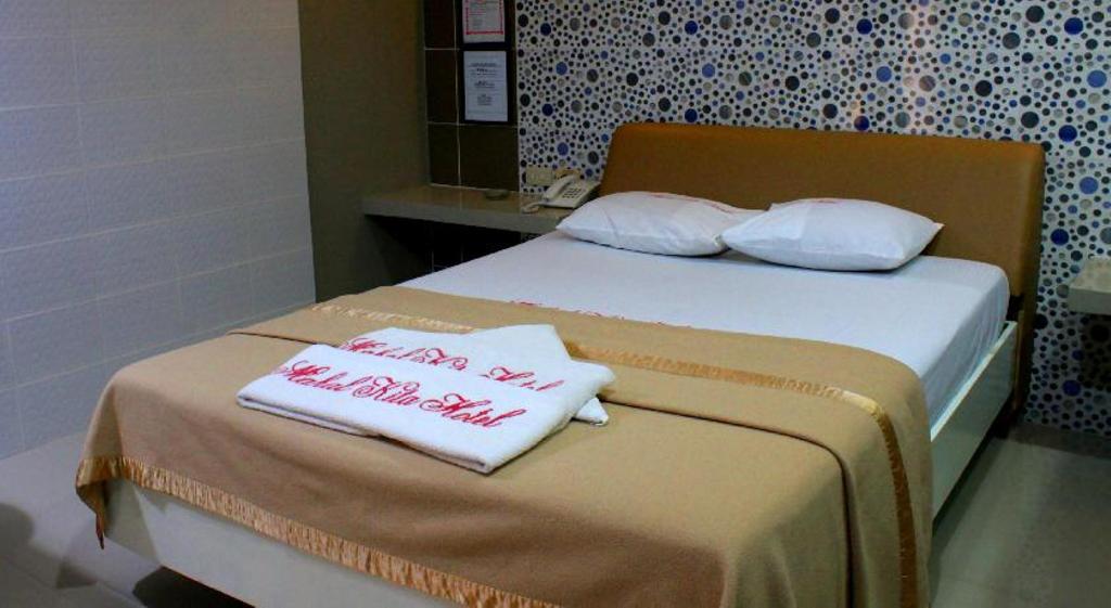 Mahal Kita Inn