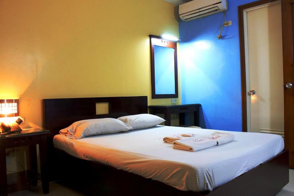 Vista Hotel Recto