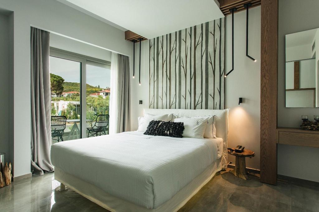 Blue Carpet Luxury Suites