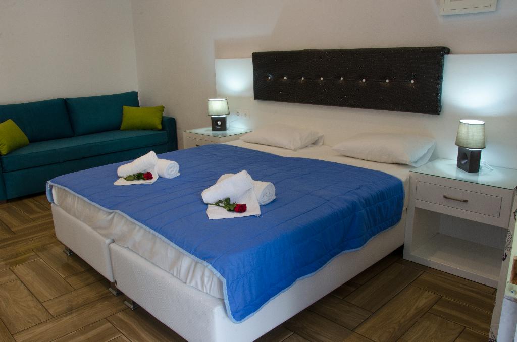 Polykratis Rooms