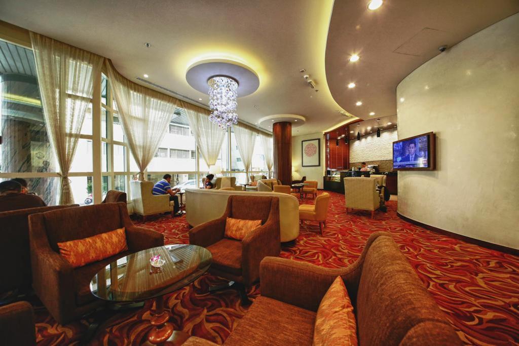 Lavender Hotel - Lobby