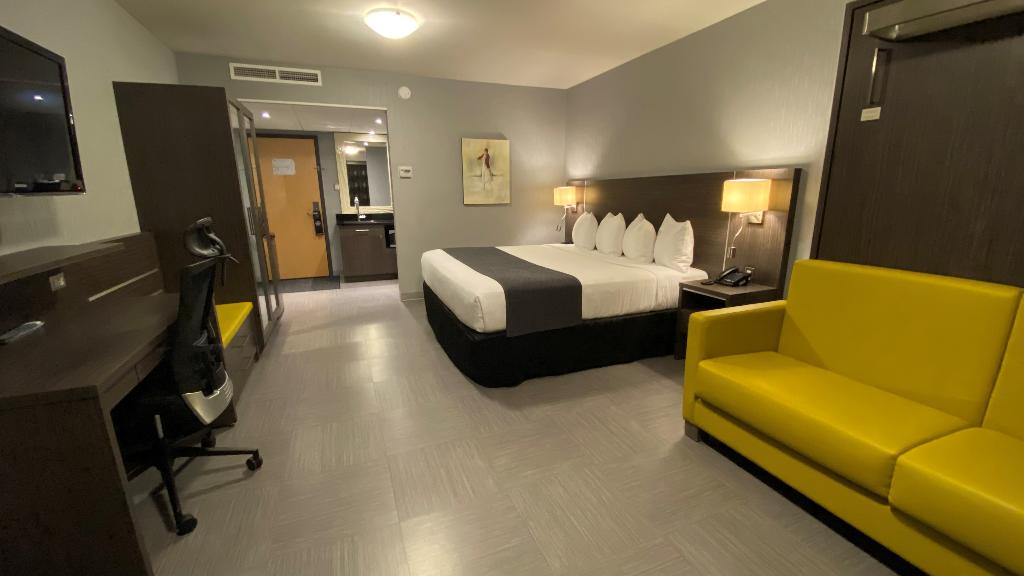 Hôtel et Suites Le Dauphin Drummondville