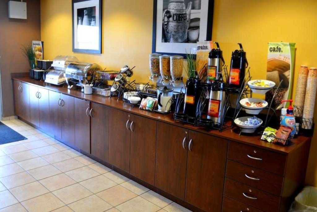 Microtel Inn And Suites By Wyndham Rawlins