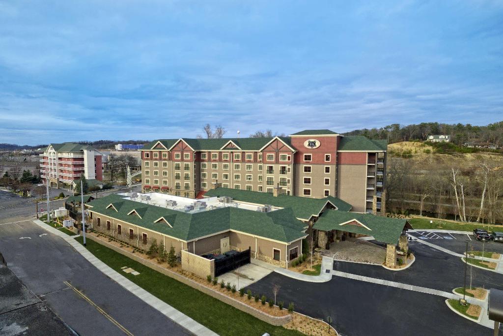 Black Fox Lodge Pigeon Forge, Tapestry Collection by Hilton photo 104