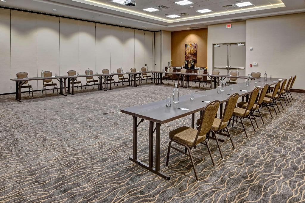 Black Fox Lodge Pigeon Forge, Tapestry Collection by Hilton photo 49