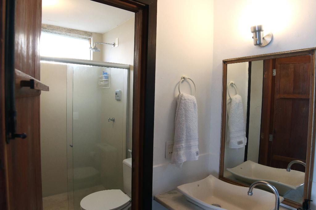 Cliffside Guest House & Experience