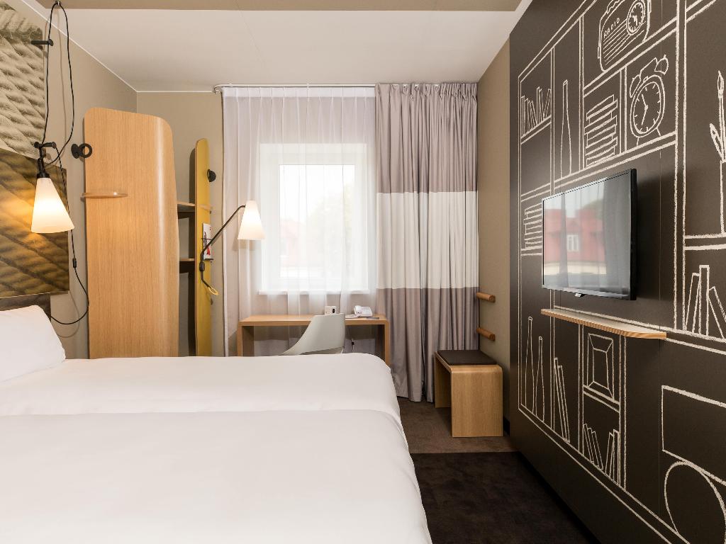 hotel-thumb
