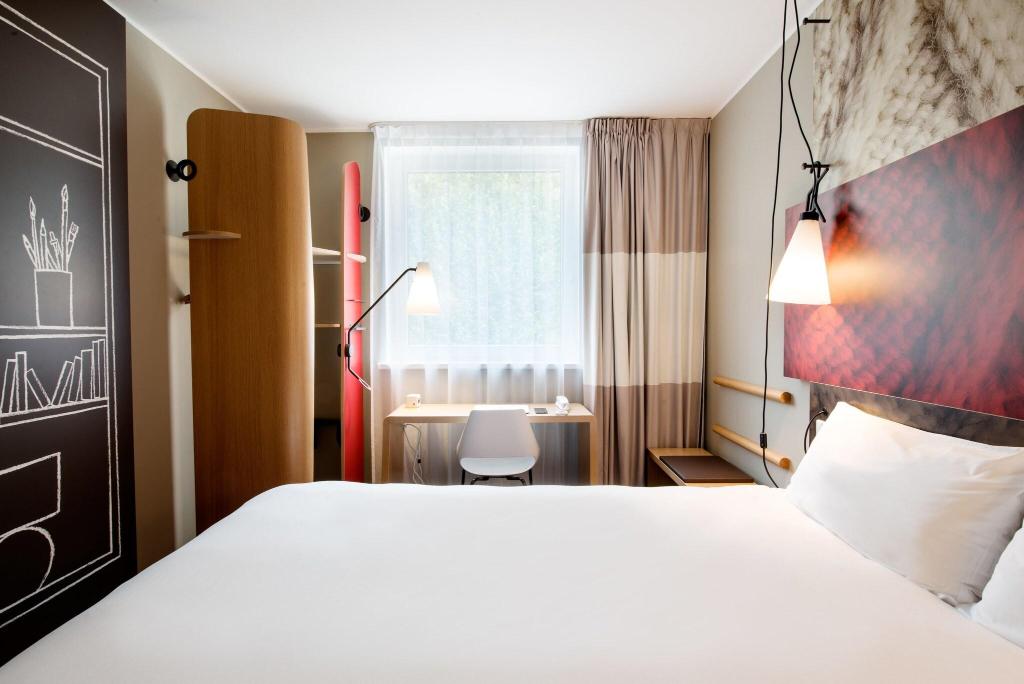 hotel-thumb