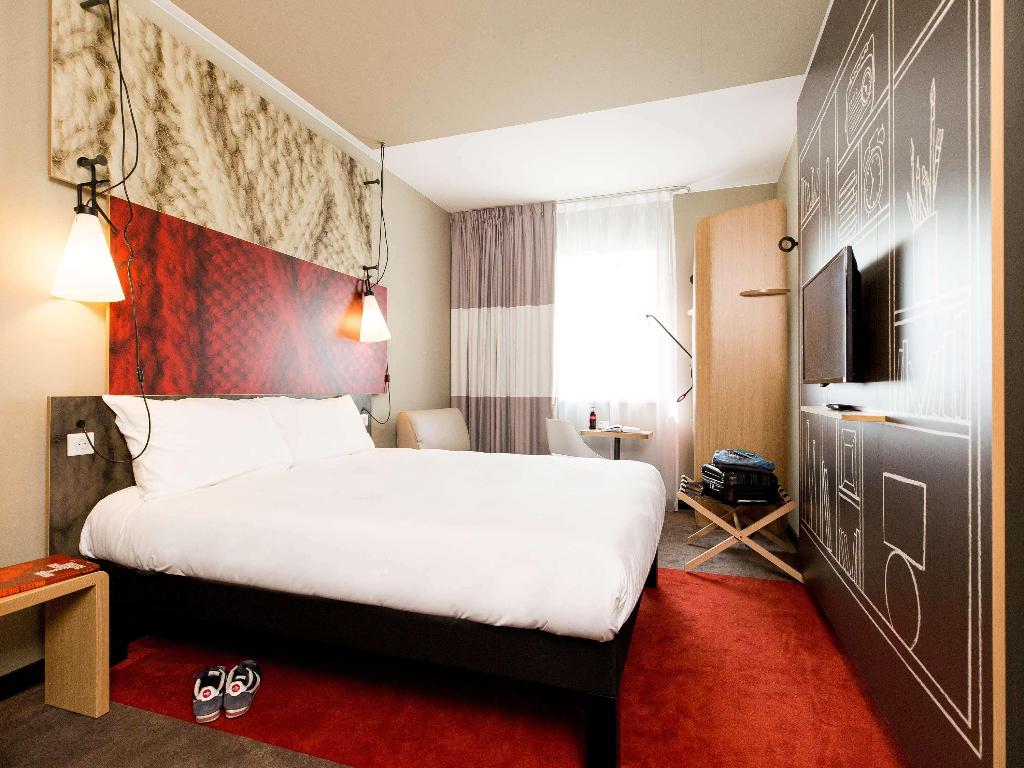 hotel-thumb