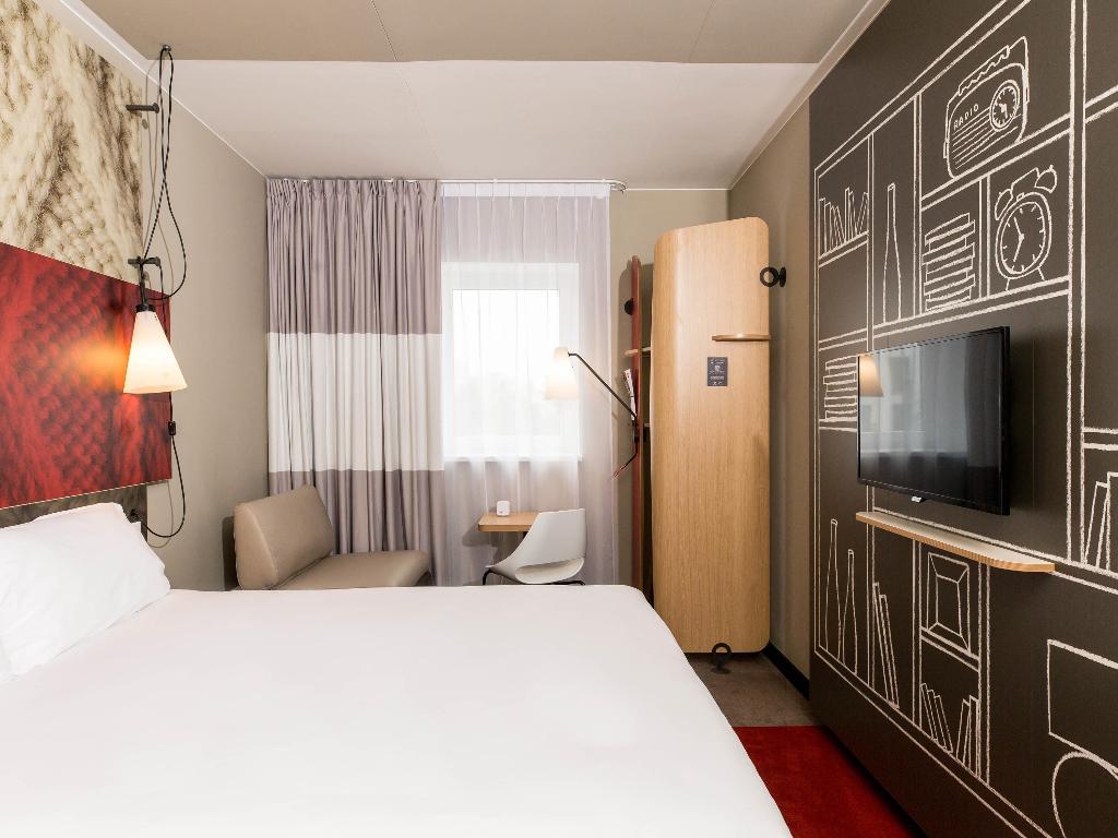 hotel-thumb