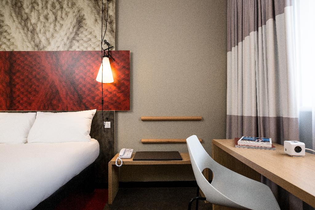 hotel-thumb