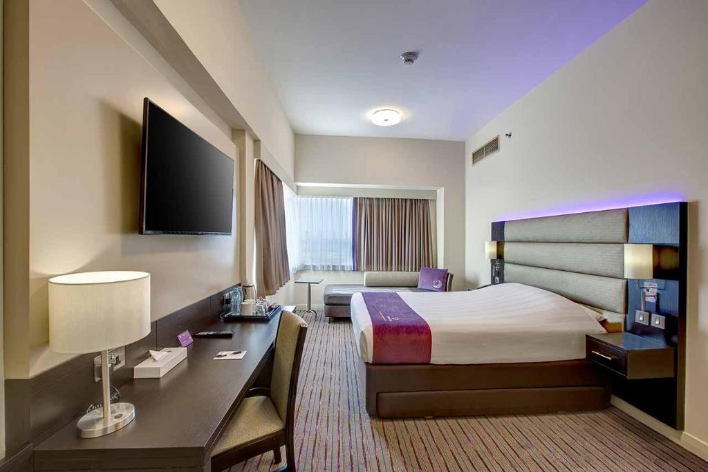 hotel-thumb