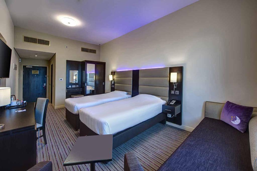 hotel-thumb