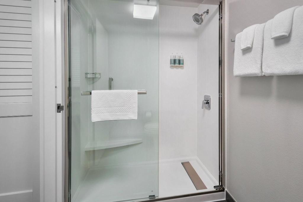 Courtyard by Marriott New Carrollton Landover