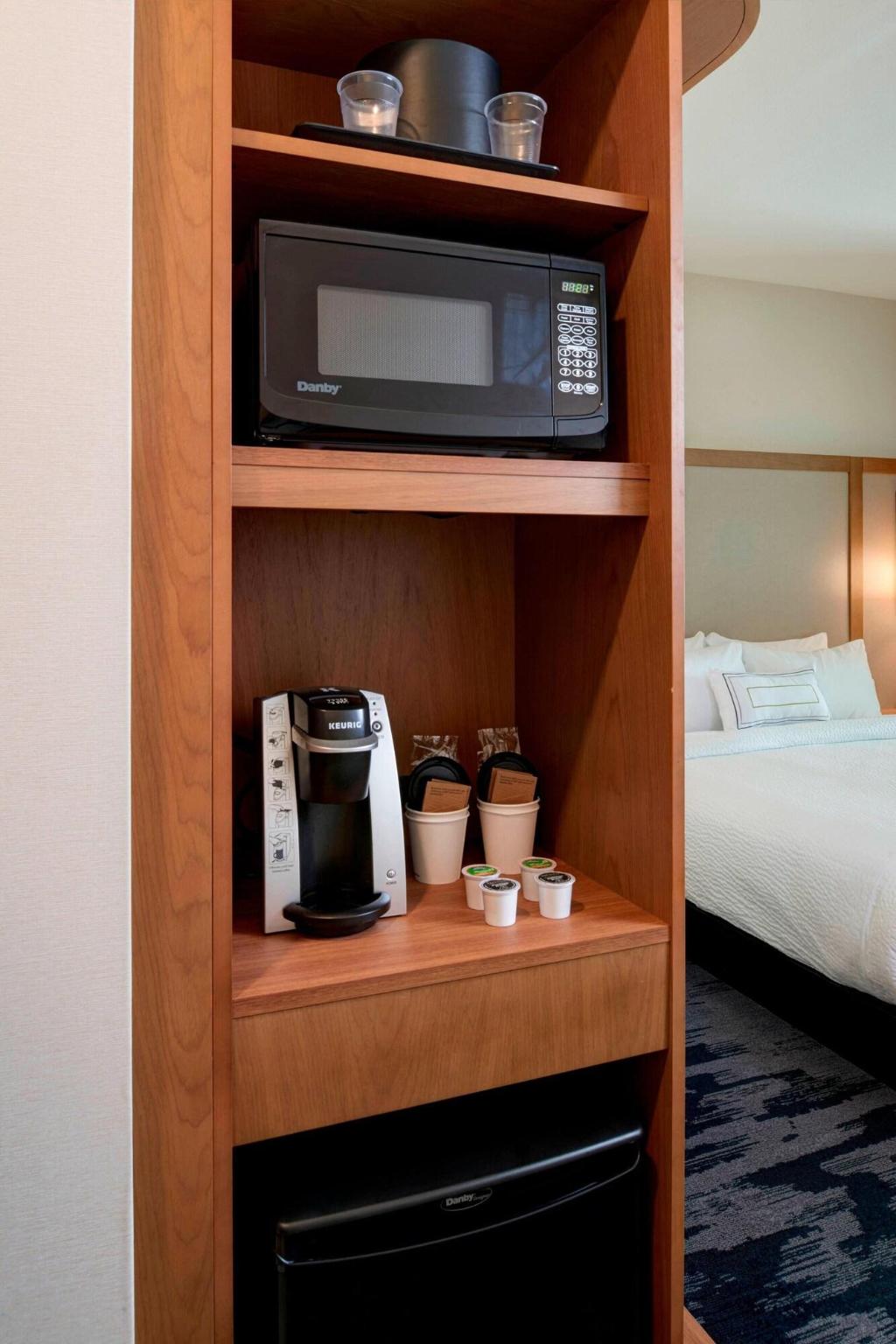 Fairfield Inn & Suites Columbus, IN