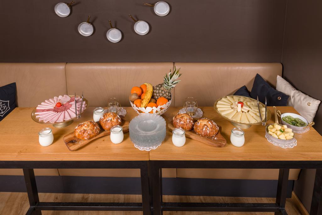 Hotel Central Square Heritage Hotel, Kroatien, Split. Großes 2