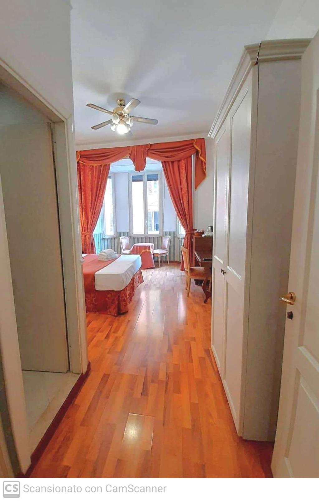 Hotel Porta Pia