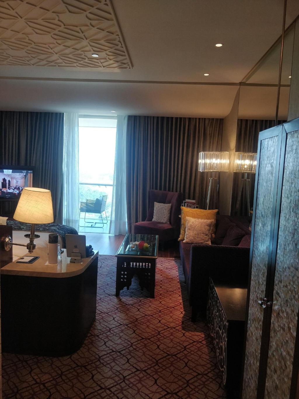 ITC Kohinoor, a Luxury Collection Hote, Hyderbad