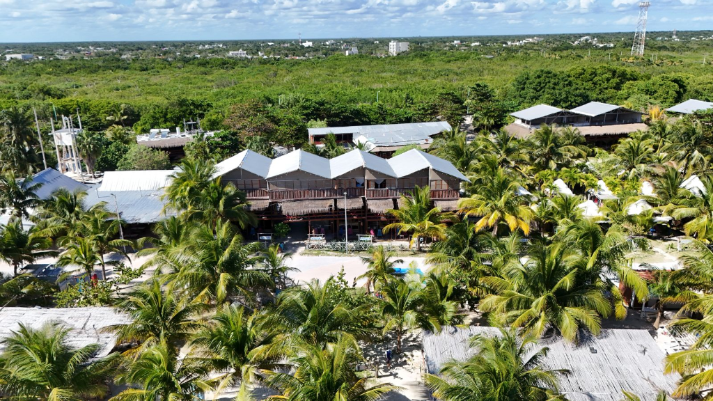Blue Kay Eco Resort, vista principal