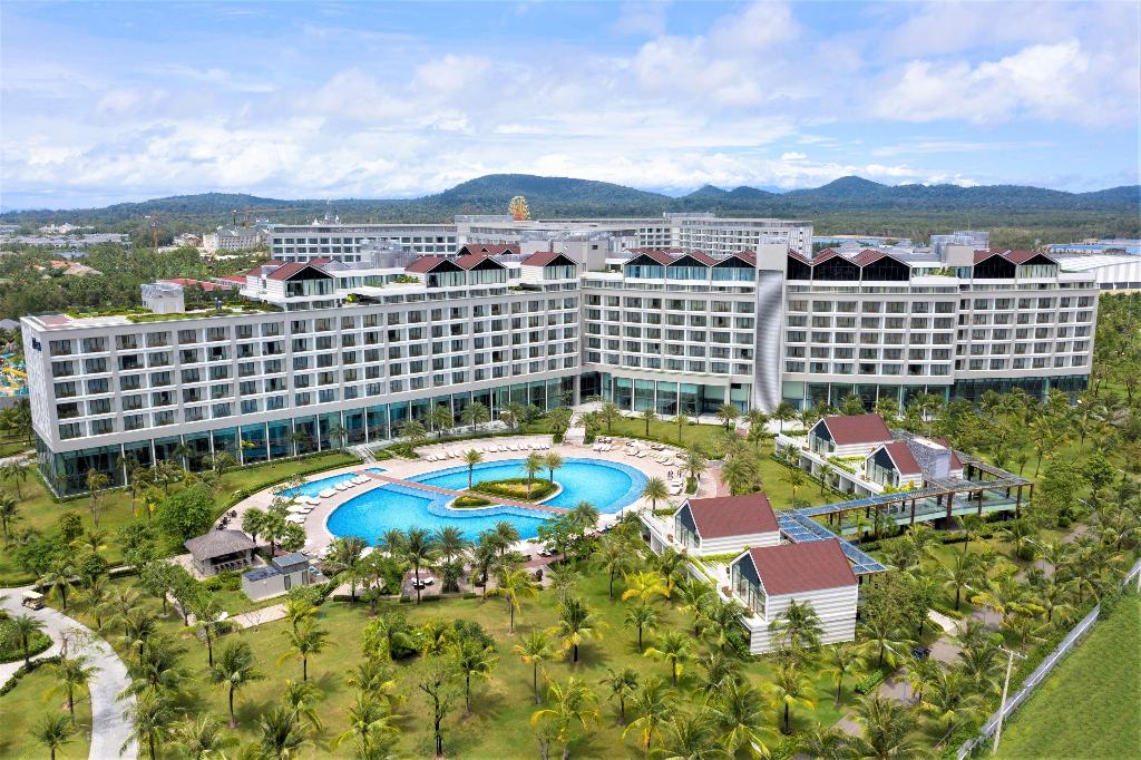 hotel-thumb