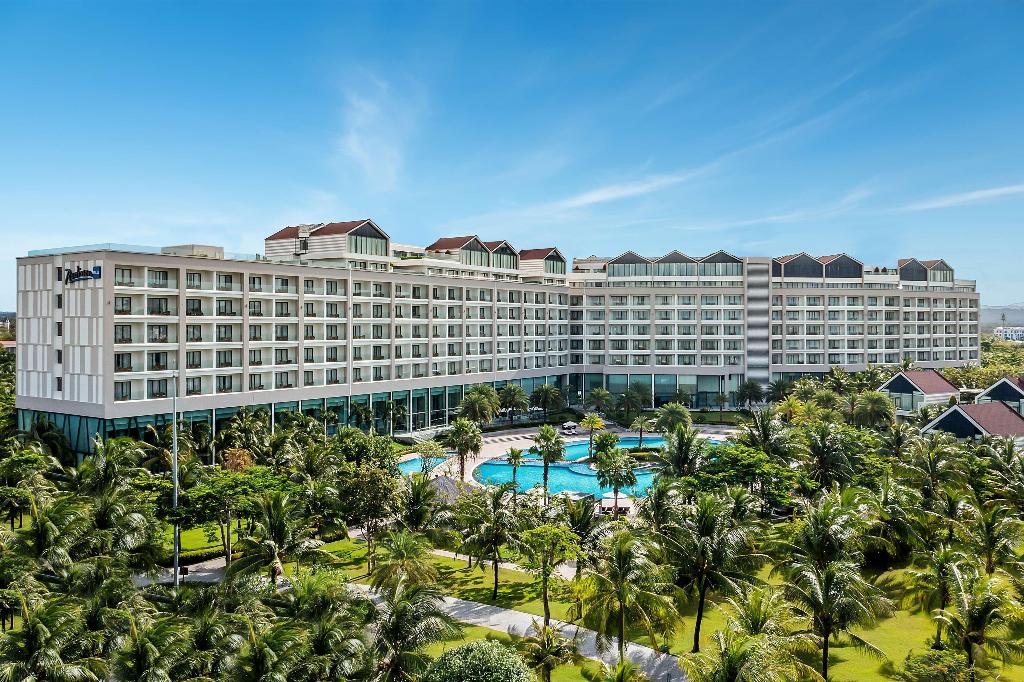 hotel-thumb