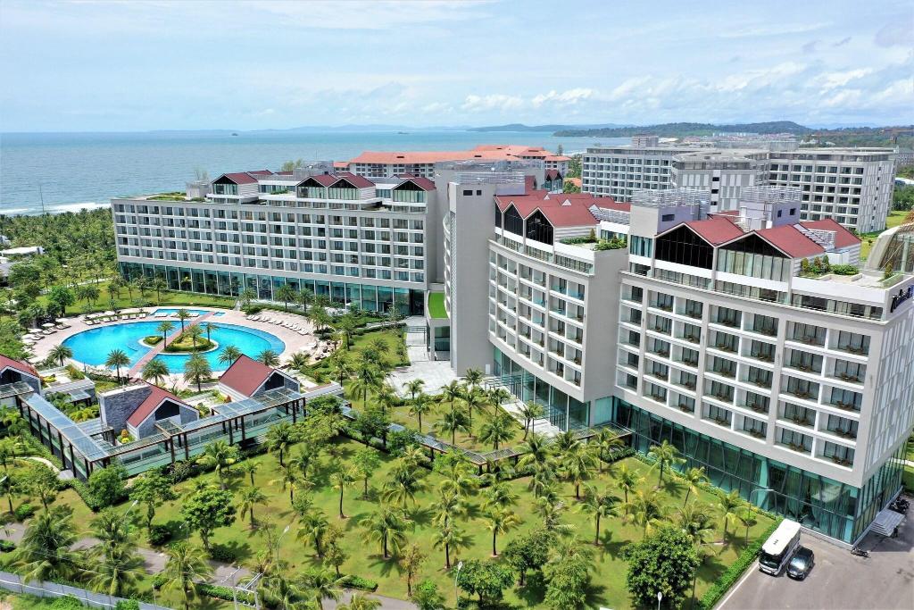 hotel-thumb