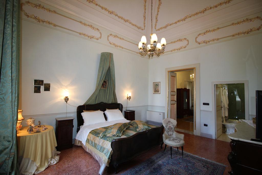 Hotel Palazzo De Castro