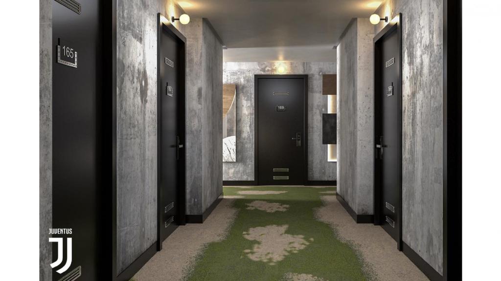J Hotel