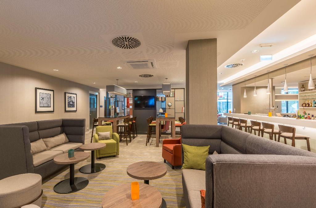 hotel-thumb