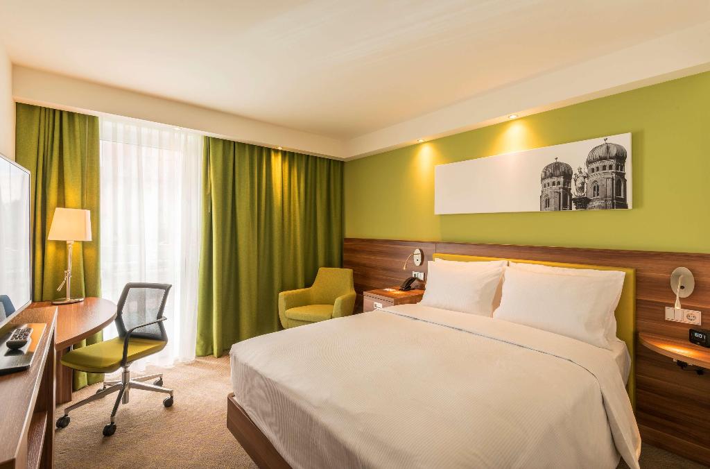 hotel-thumb
