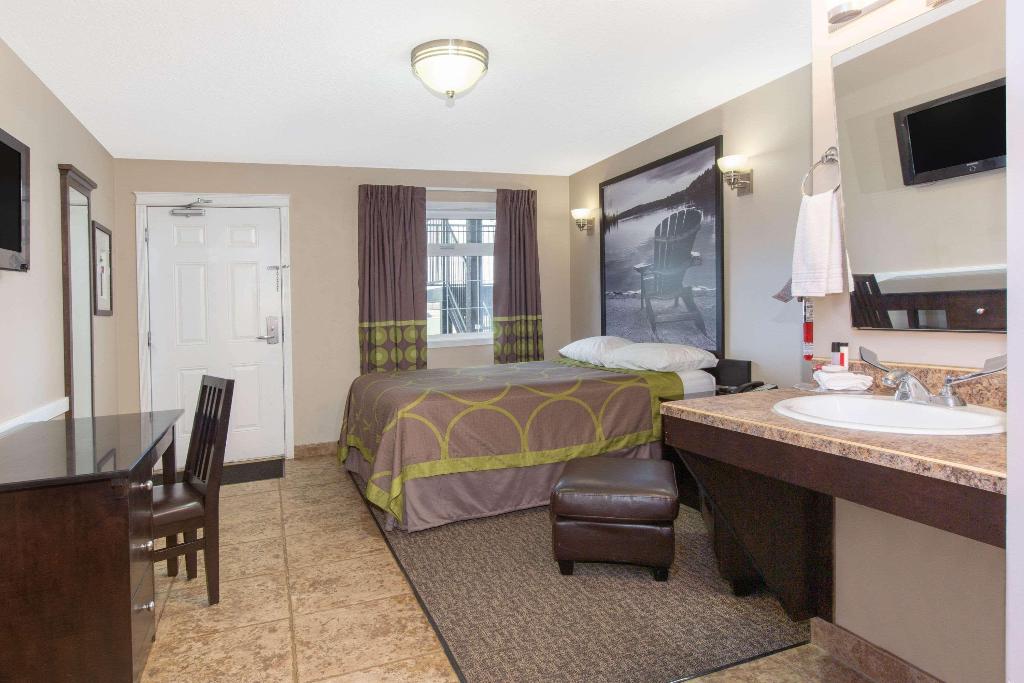 Super 8 By Wyndham Fort Mcmurray