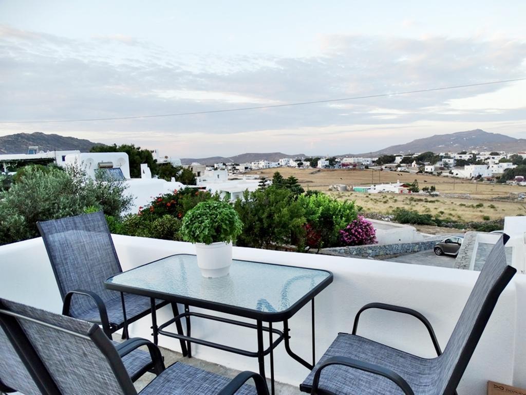 Mykonian Breeze