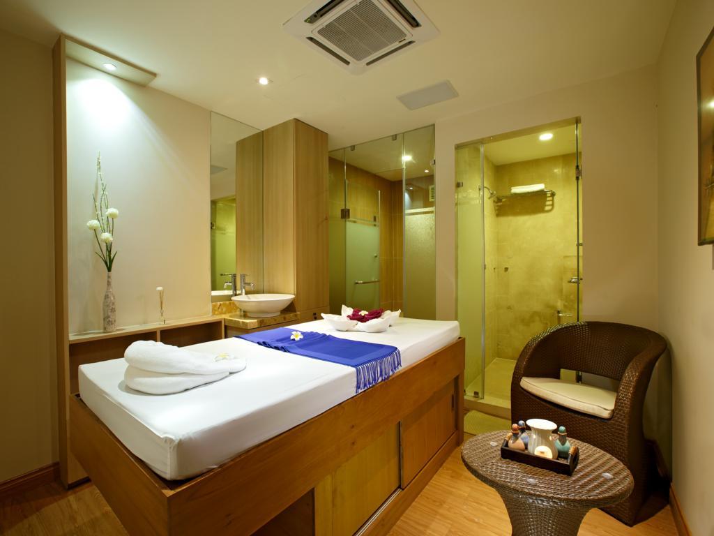 Jasmine Palace Hotel