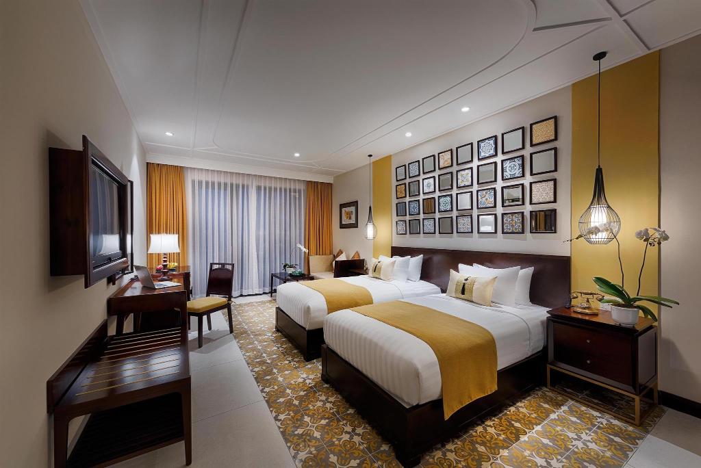 hotel-thumb
