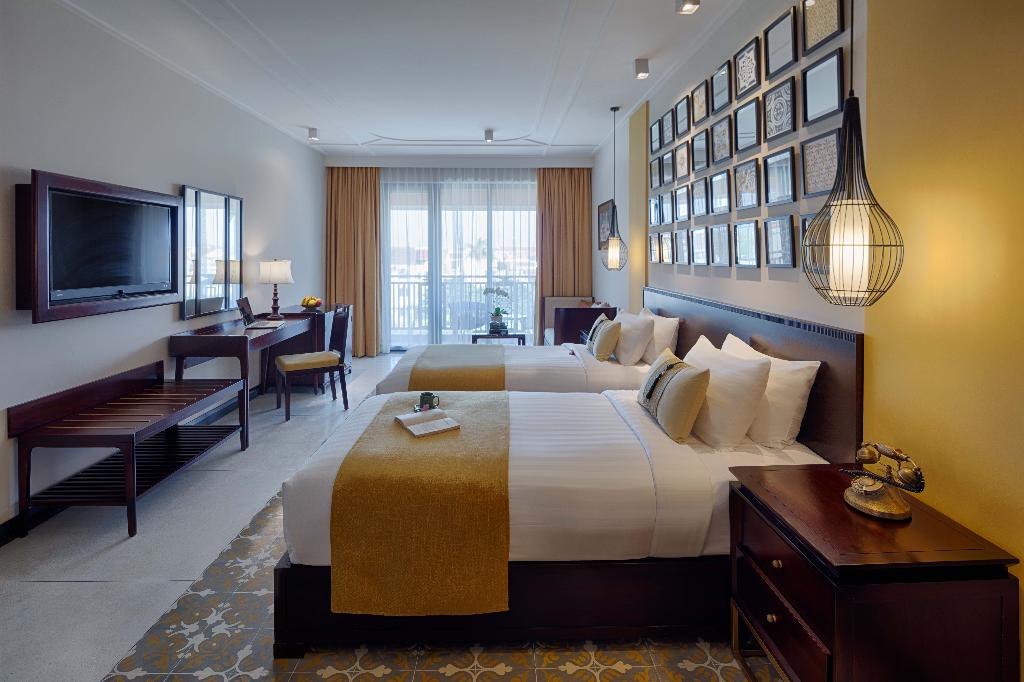 hotel-thumb