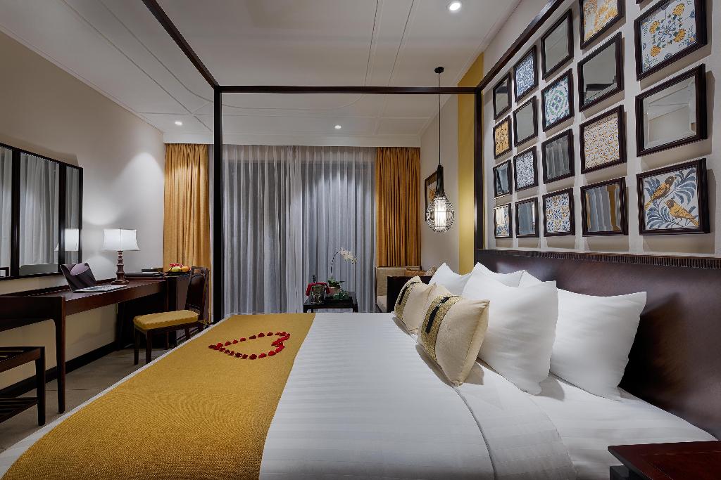 hotel-thumb