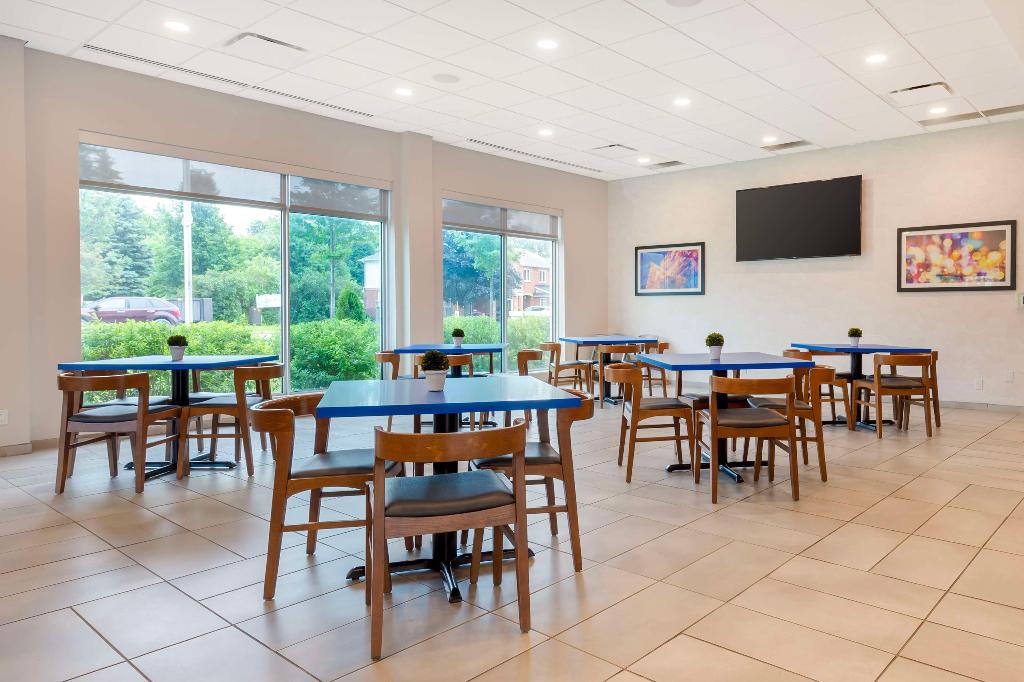 GLo Best Western Kanata Ottawa West photo 11