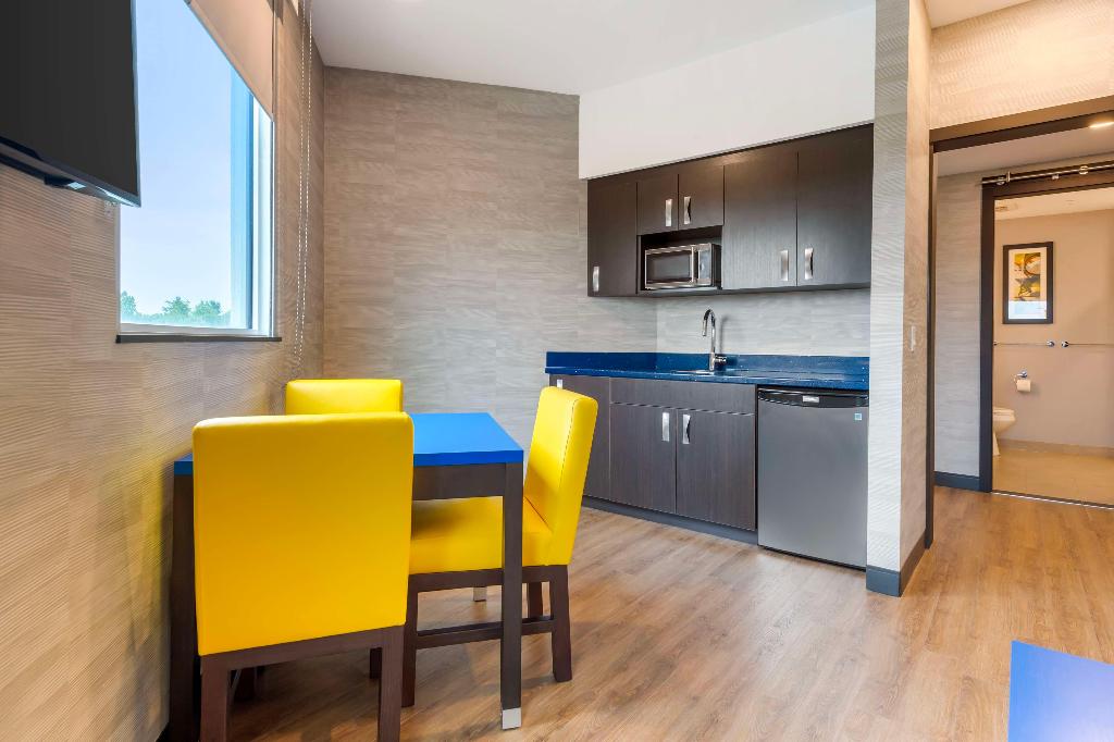 GLo Best Western Kanata Ottawa West photo 38