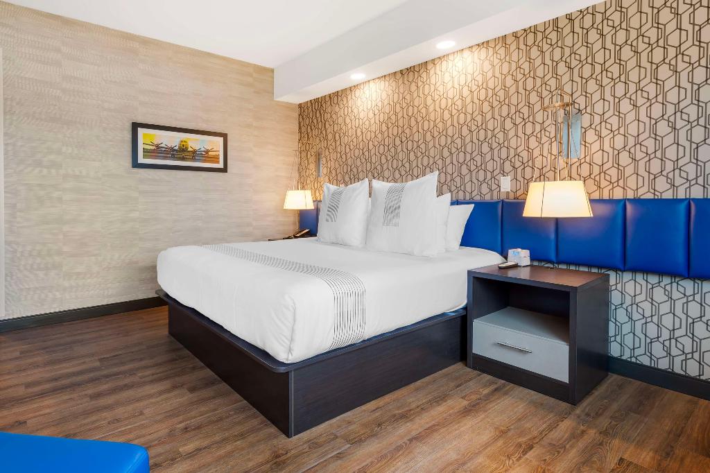GLo Best Western Kanata Ottawa West photo 70