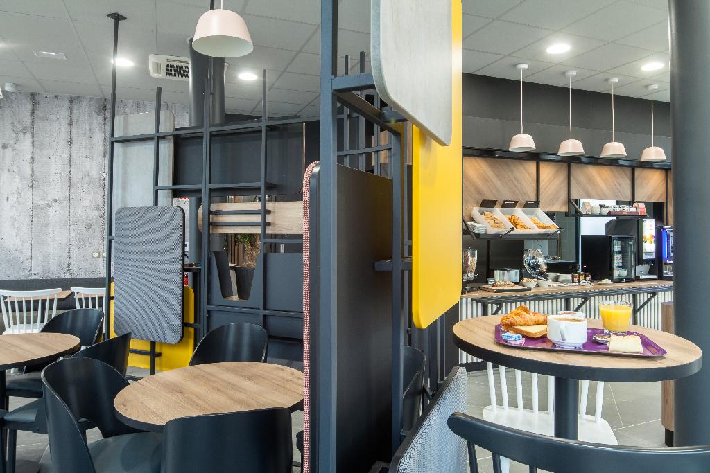 Hotel B&B HOTEL Nanterre Rueil Malmaison, Frankreich, Nanterre. Großes 2