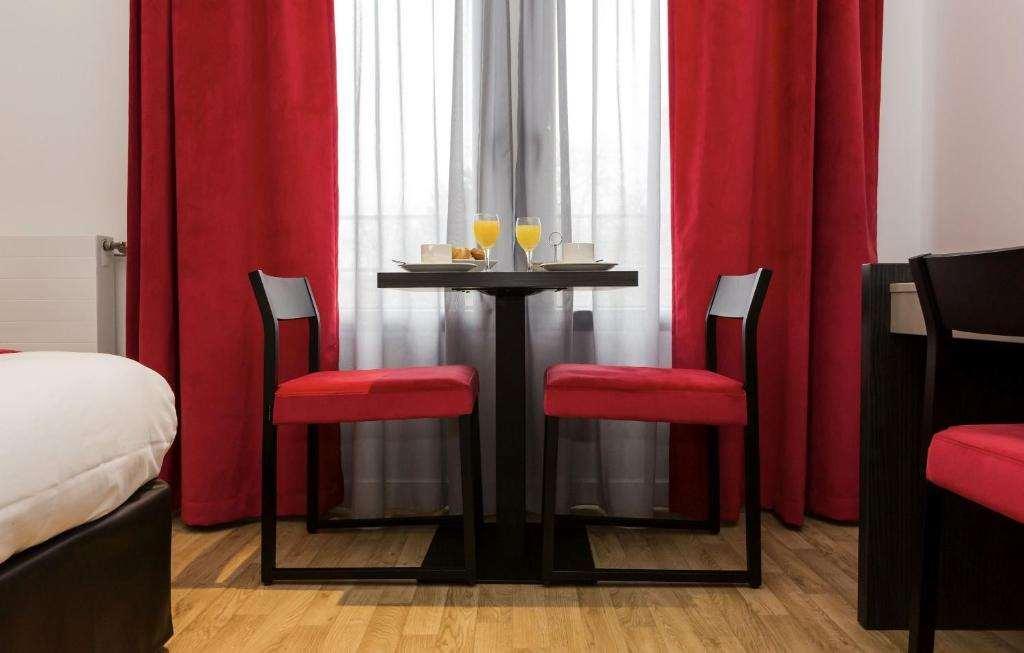 Hotel Appart Hotel Odalys City Paris Montmartre, Frankreich, Paris. Großes 52