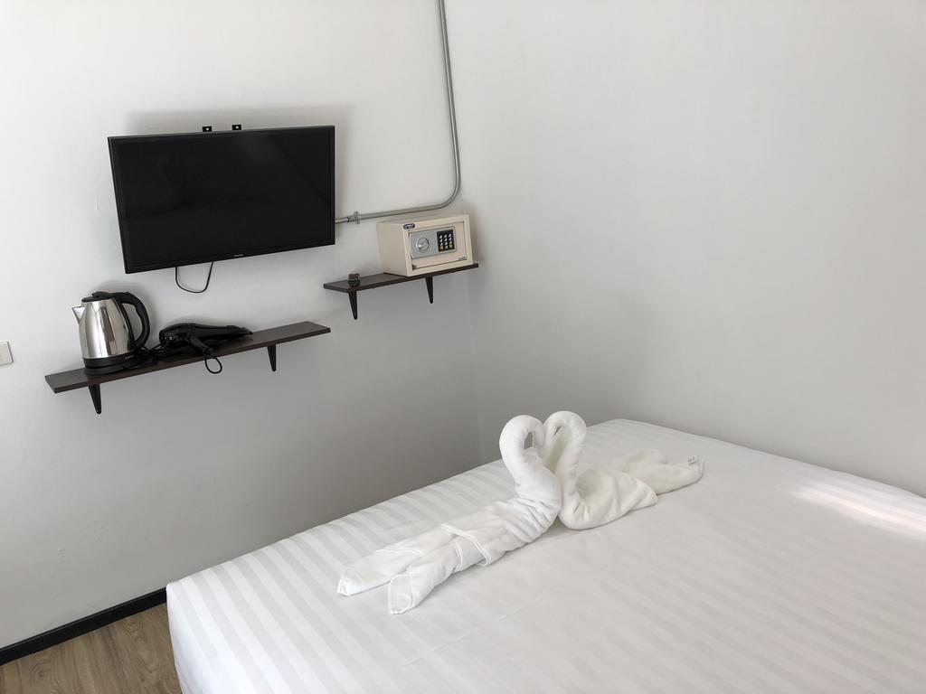 Glur Phuket Patong Beach