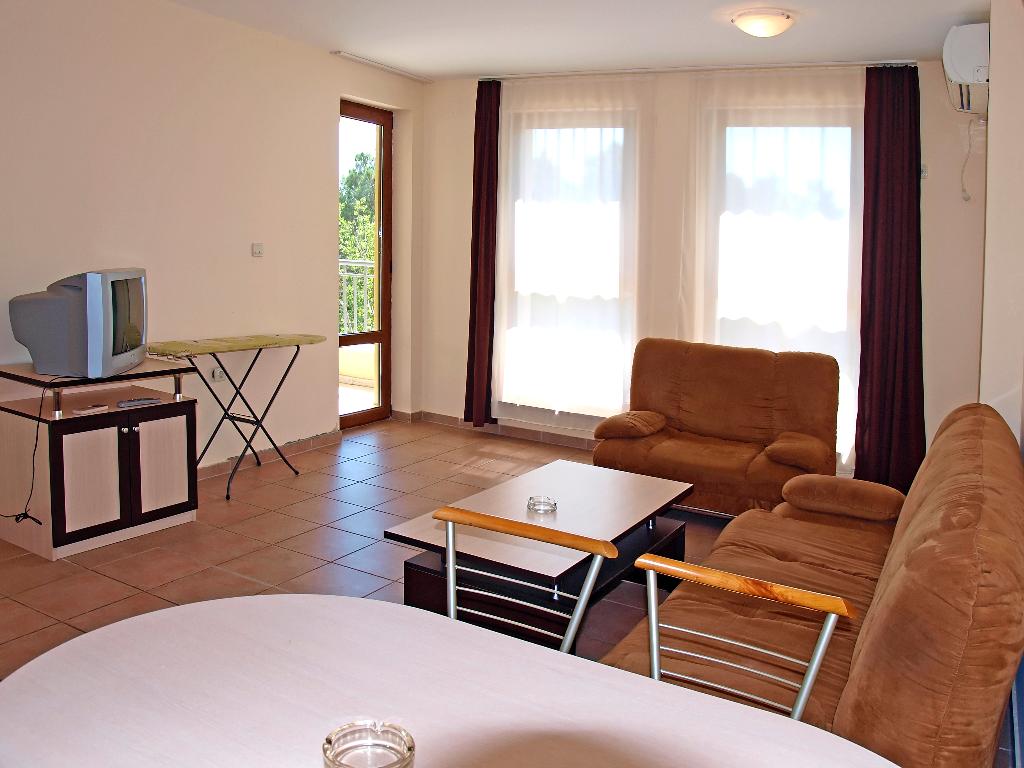 PS Summer Dreams Apartments