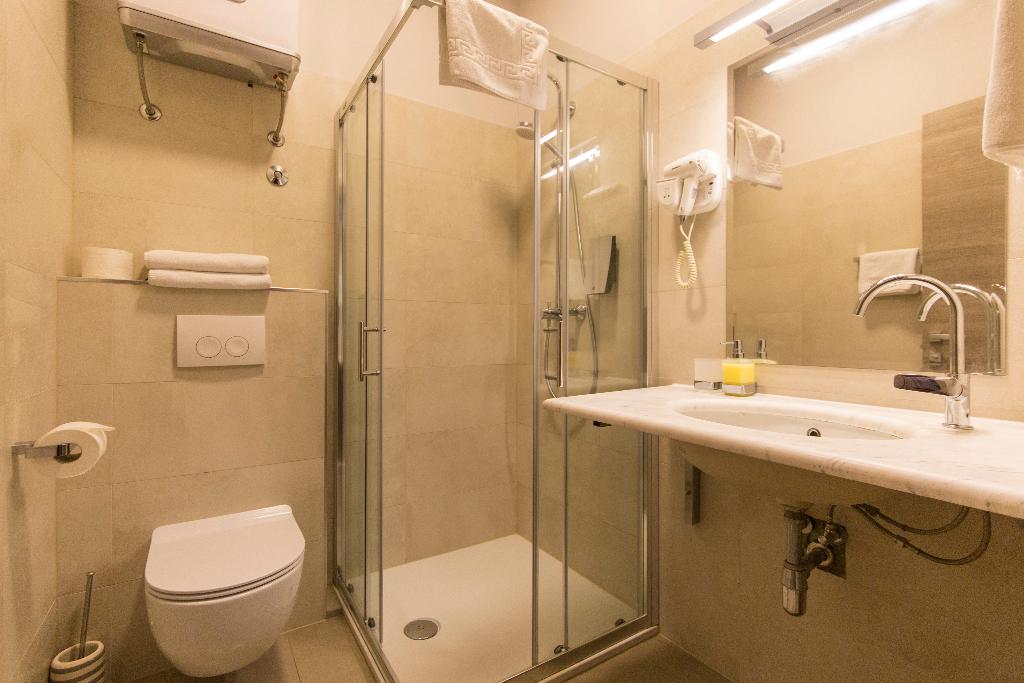 Tifani Luxury Rooms