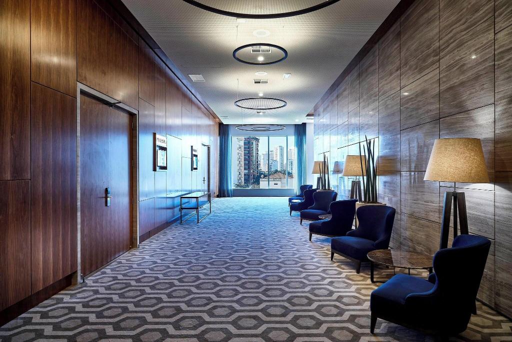 hotel-thumb