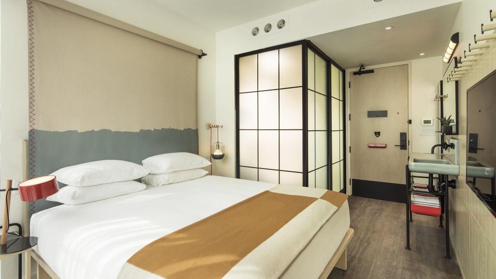 Moxy Nyc Chelsea
